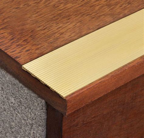 BRASS STAIR NOSING (CLASSIC) 2mm x 1.